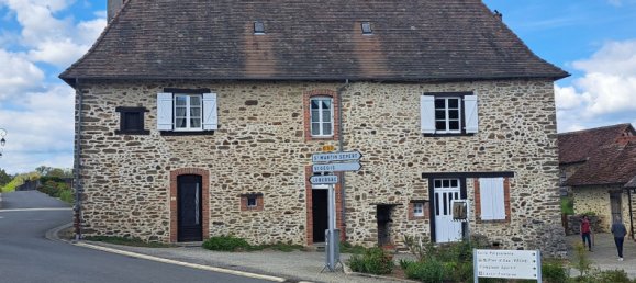 4 bedrooms Townhouse in Saint-Pardoux-Corbier, France No. 98428 2