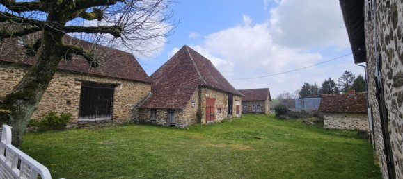 4 bedrooms Townhouse in Saint-Pardoux-Corbier, France No. 98428 14