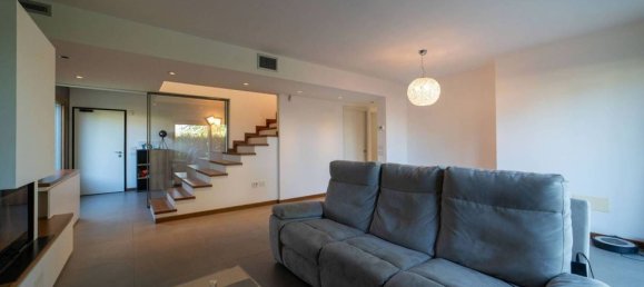 3 Schlafzimmer Villa in Udine, Italy, Nr. 366057 33