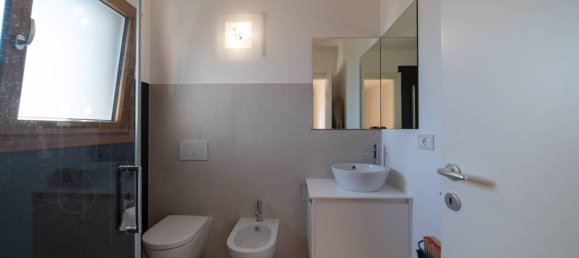 3 Schlafzimmer Villa in Udine, Italy, Nr. 366057 43