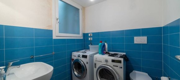 3 Schlafzimmer Villa in Udine, Italy, Nr. 366057 30