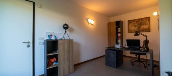 3 Schlafzimmer Villa in Udine, Italy, Nr. 366057 39