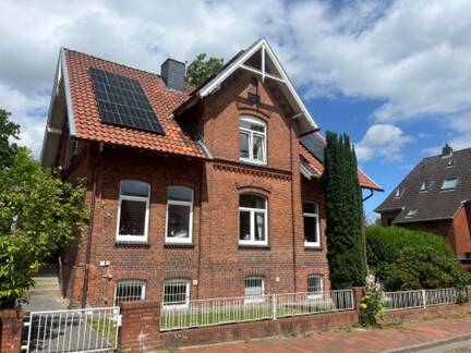 9 rooms Building in Stade, Germany No. 358528