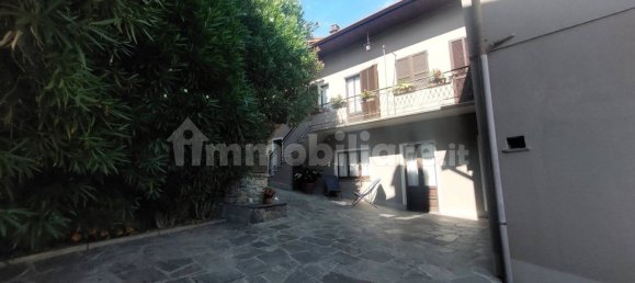 2 bedrooms Villa in Ameno, Italy No. 305372 2