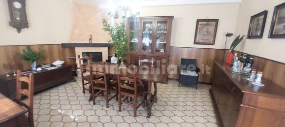 2 bedrooms Villa in Ameno, Italy No. 305372 4