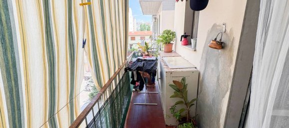 1 bedroom Apartment in Florence, Italy No. 358770 8