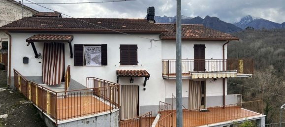 2 bedrooms House in Fivizzano, Italy No. 128555 13