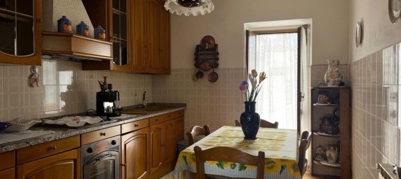 2 bedrooms House in Fivizzano, Italy No. 128555 5