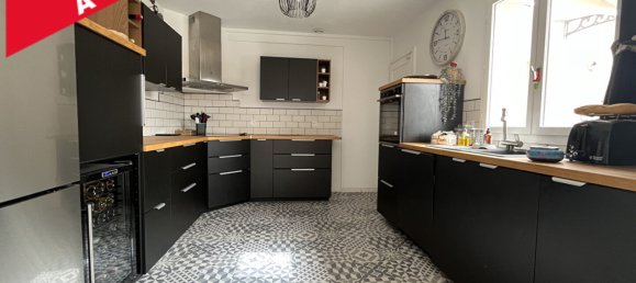 7 rooms House in Ambares-et-Lagrave, France No. 364131 5