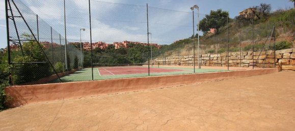 Apartamento de 2 dormitorios en Marbella, Spain No. 42061 33