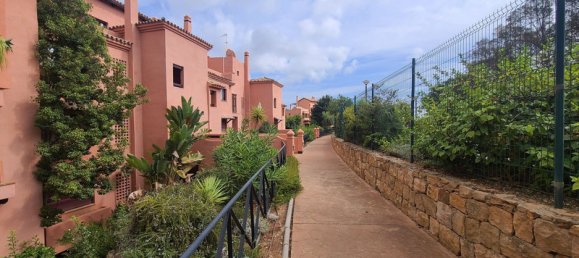 Apartamento de 2 dormitorios en Marbella, Spain No. 42061 43