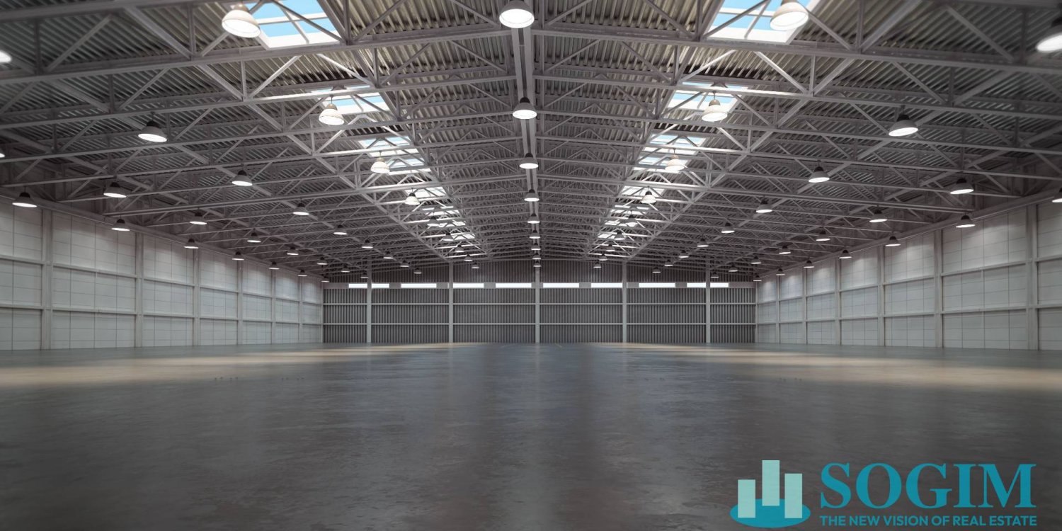 Almacén en Como, Italy 1340 m² No. 229070