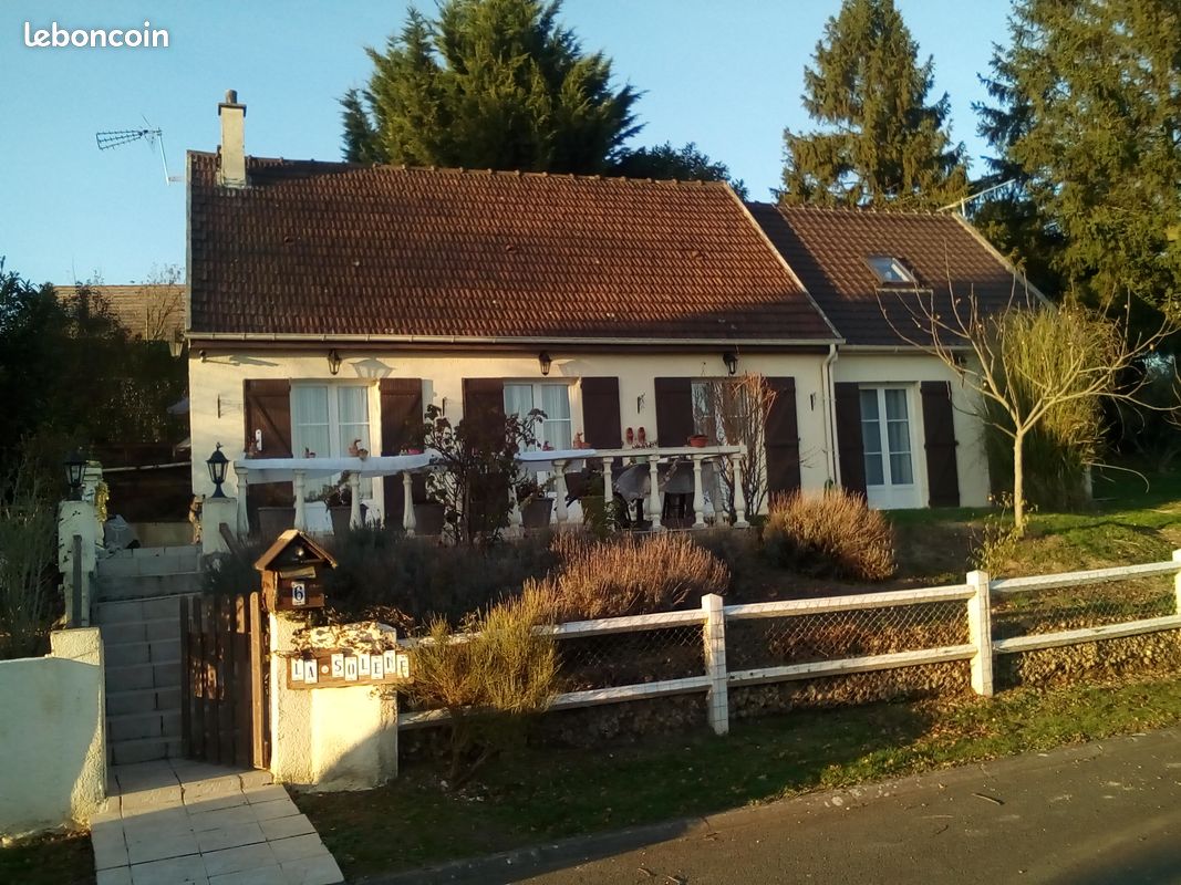 Casa de 3 dormitorios en Eure, France No. 328122
