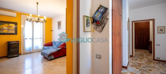 1 bedroom Apartment in Milan, Italy No. 342848 18