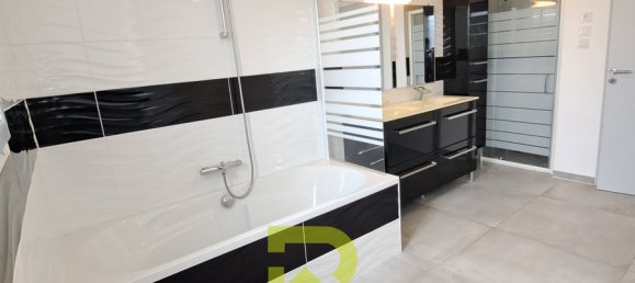 3 Schlafzimmer Haus in Occitanie, France, Nr. 324107 9