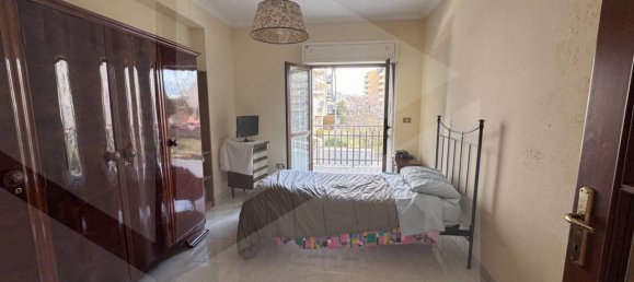 Apartamento de 4 divisões em Avezzano, Italy N.º 25321 4