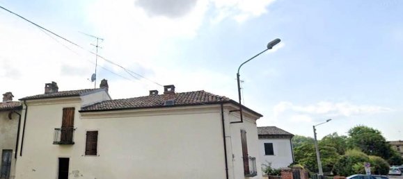 5 rooms House in Ozzano Monferrato, Italy No. 165928 7