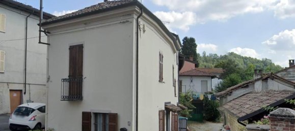 5 rooms House in Ozzano Monferrato, Italy No. 165928 6