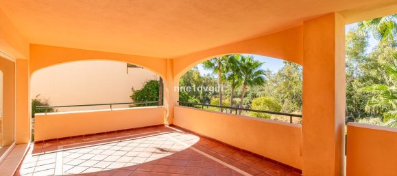 3 bedrooms Apartment in Marbella, Spain No. 137060 3