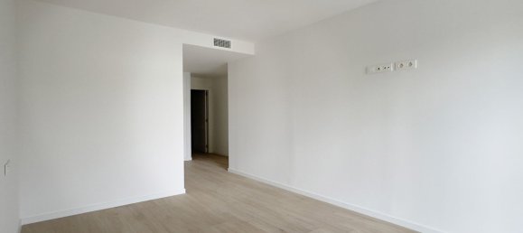 3 bedrooms Apartment in Marbella, Spain No. 147117 14