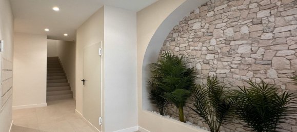 3 bedrooms Apartment in Marbella, Spain No. 147117 3