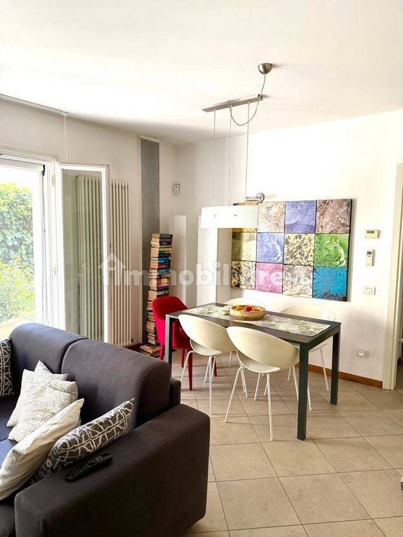 1 bedroom Apartment in Parma, Italy No. 295773
