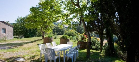 8 bedrooms House in Sarteano, Italy No. 81983 3