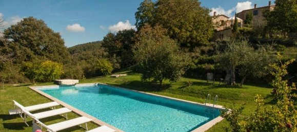 8 bedrooms House in Sarteano, Italy No. 81983 38