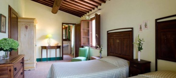 8 bedrooms House in Sarteano, Italy No. 81983 29