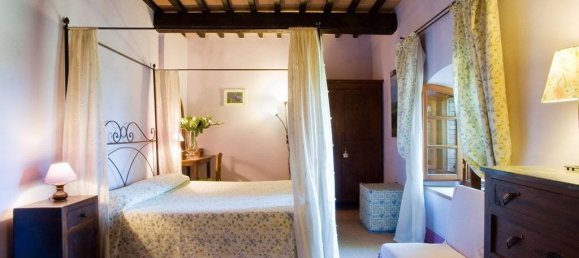 8 bedrooms House in Sarteano, Italy No. 81983 15