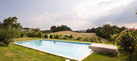8 bedrooms House in Sarteano, Italy No. 81983 41