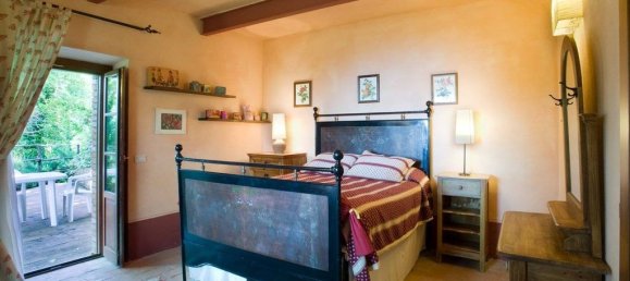 8 bedrooms House in Sarteano, Italy No. 81983 22