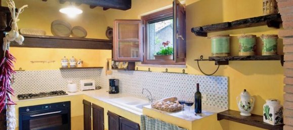 8 bedrooms House in Sarteano, Italy No. 81983 9