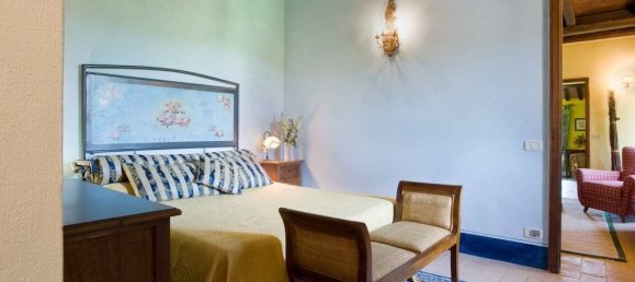 8 bedrooms House in Sarteano, Italy No. 81983 12