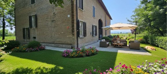 Дом с 11 спальнями в Модена, Италия № 347657 4