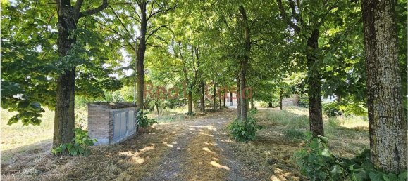 Дом с 11 спальнями в Модена, Италия № 347657 49