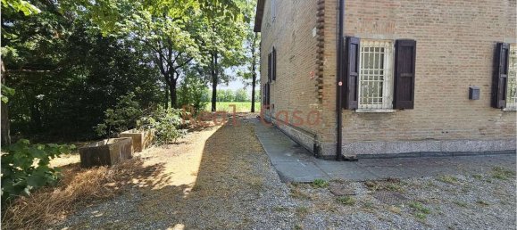 Дом с 11 спальнями в Модена, Италия № 347657 16