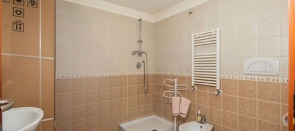 5-salle Villa à Guidonia Montecelio, Italy No. 298420 21