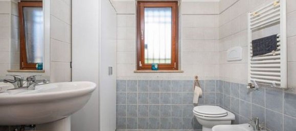 5-salle Villa à Guidonia Montecelio, Italy No. 298420 22