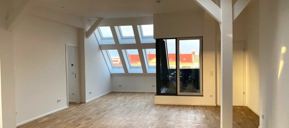 4 rooms Apartment in Prenzlauer Berg, Germany No. 68864 13