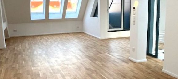 4 rooms Apartment in Prenzlauer Berg, Germany No. 68864 2