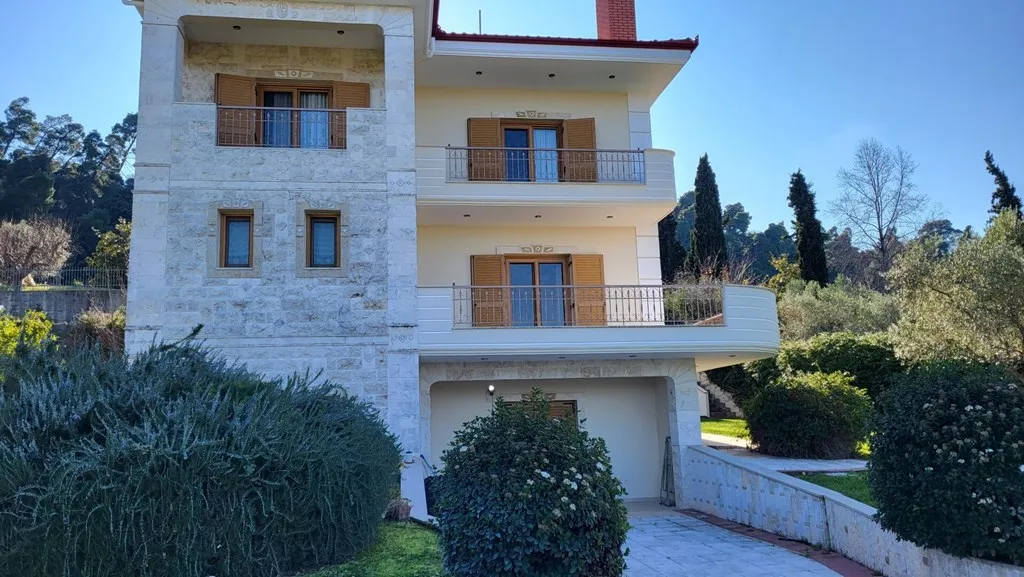 Вилла с 6 комнатами в Зальцгиттер, Германия № 84564