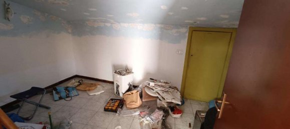 Apartamento de 3 divisões em Cirimido, Italy N.º 6849 46