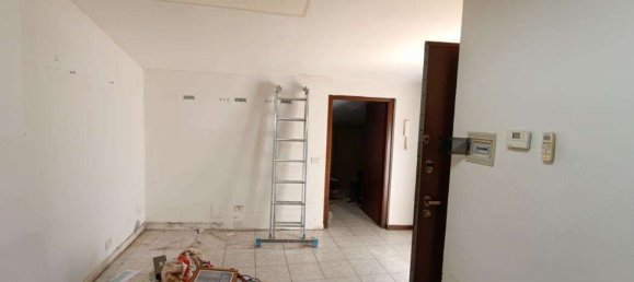 Apartamento de 3 divisões em Cirimido, Italy N.º 6849 39