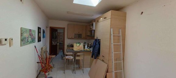 Apartamento de 3 divisões em Cirimido, Italy N.º 6849 55