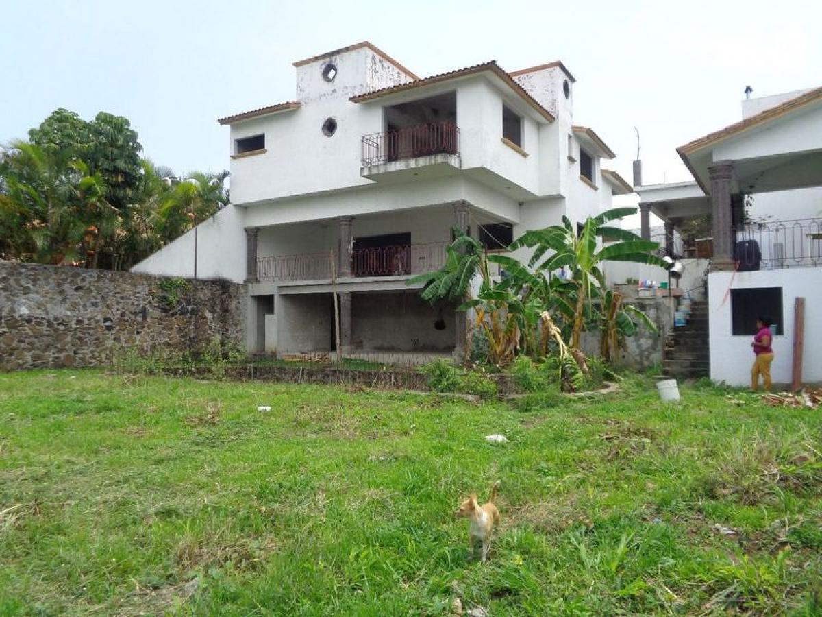 4 bedrooms House in Morelos, Mexico No. 171435