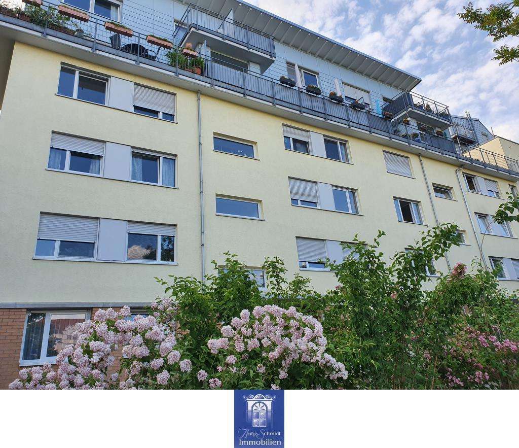 Квартира с 3 комнатами в Дрезден, Германия № 323221