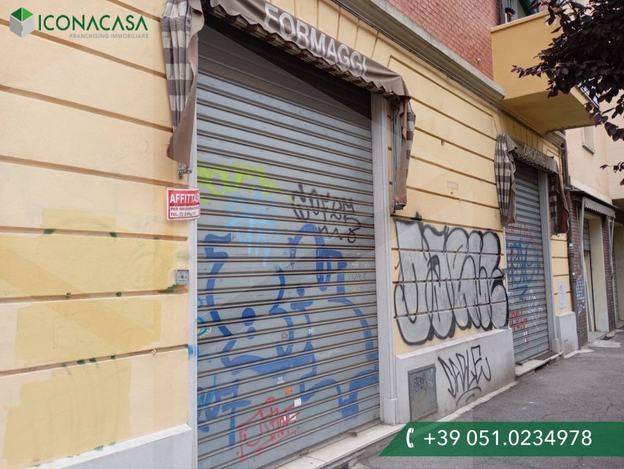 3 rooms Commercial property in Bologna, Italy No. 27588