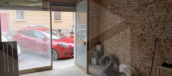 3 rooms Commercial property in Bologna, Italy No. 27588 4