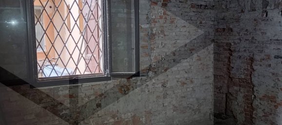 3 rooms Commercial property in Bologna, Italy No. 27588 12